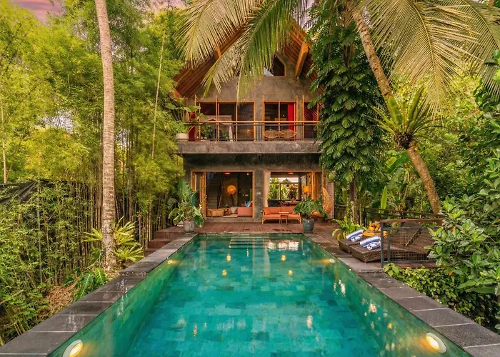 Villa Hidden Penestanan *